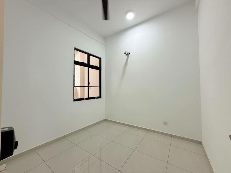 26th Avenue, Bukit Indah - 2