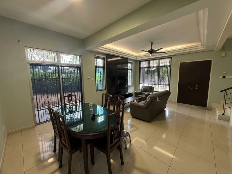 Seri Austin Lake View Corner Lot Double Storey Terrace for Sale - 3