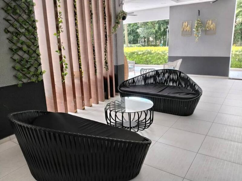 Ujana Executive Apartment - 2