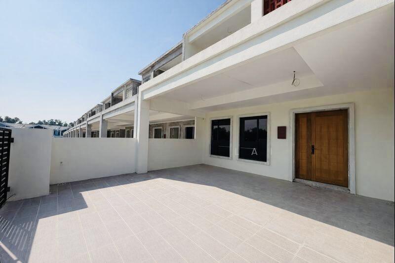 TAMAN PULAI HEIGHTS - 5