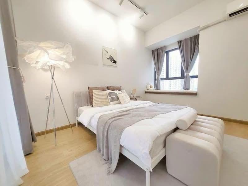 Royal Strand @ Country Garden Danga Bay - 2