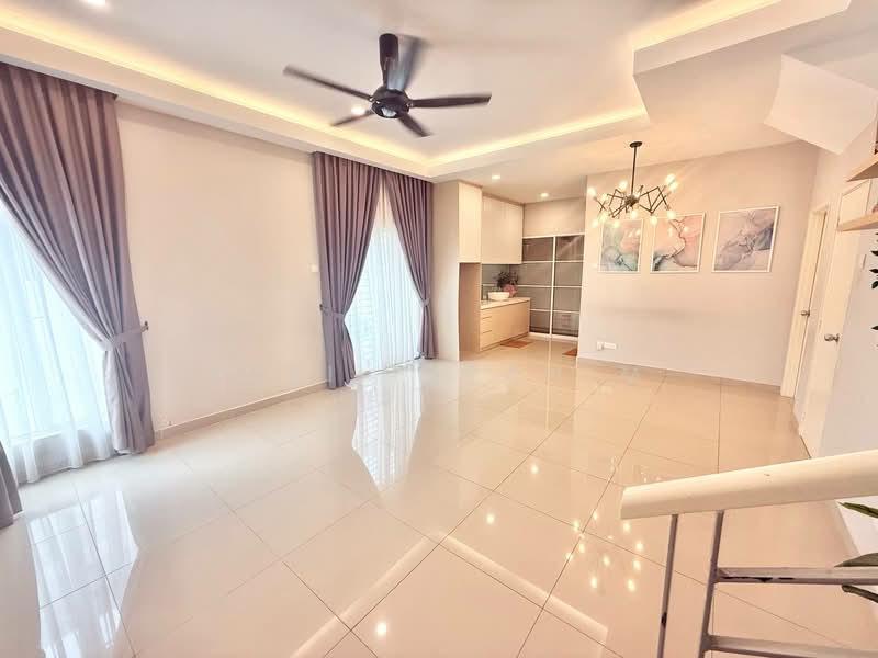 Taman Desiran Bayu - 4