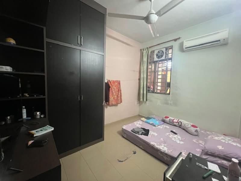 Taman Bagan Lalang Apartment - 4