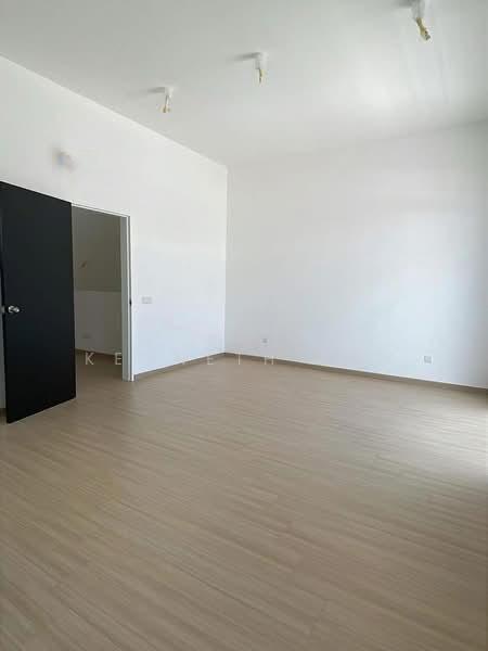 RESIDENSI BOTANI 2 - 5