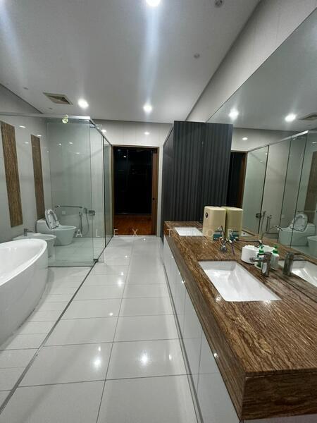 8 Gurney (The Shore Condominium) - 2