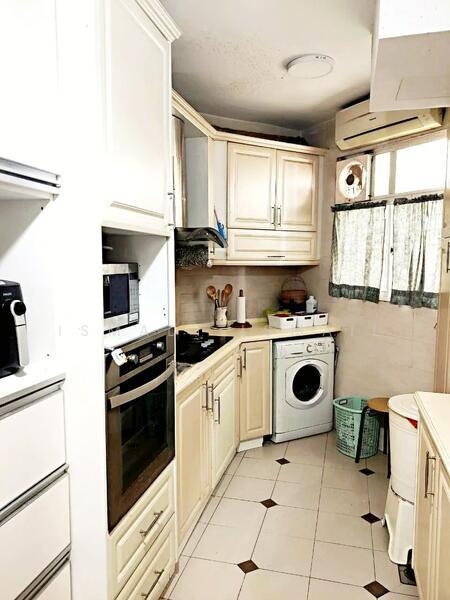 Crystal Tower (Pangsapuri Kristal) - 2