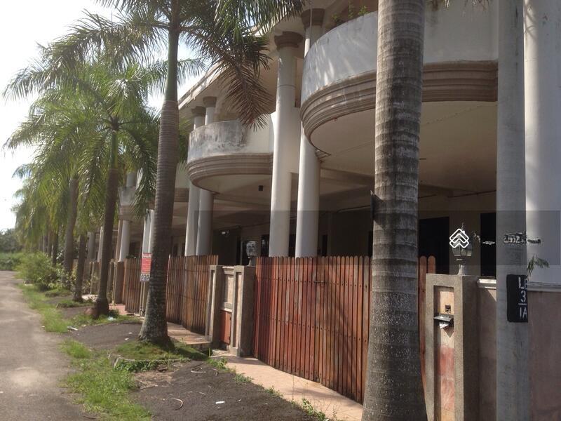 Lorong Beduk 2.5 Storey House - 2