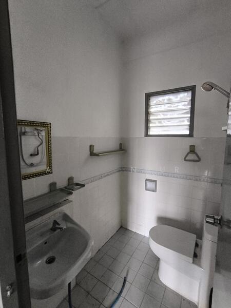 Abadi Indah - 3
