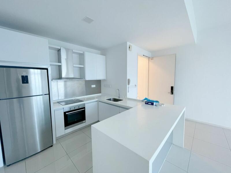 Clarita Tower @ Eco Sky - 4