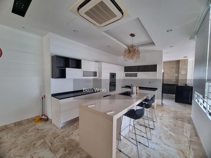 TAMAN EMBUN KEMENSAH - 1