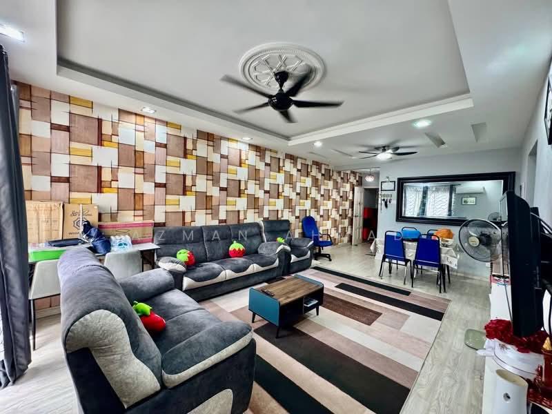 Pangsapuri Mawar Sari - 3