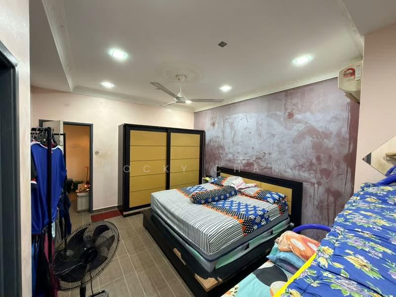 Amerthyst 1 Emerald East - 3