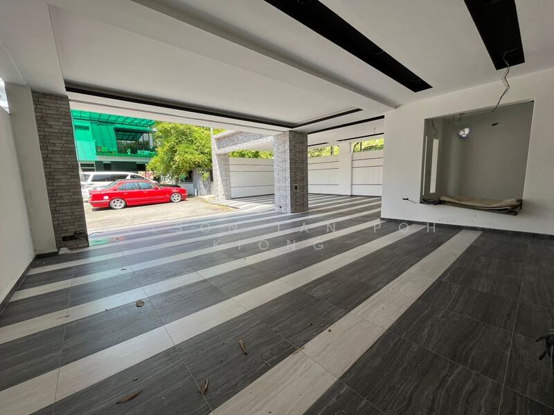 Promenade @ Taman Ungku Tun Aminah - 4