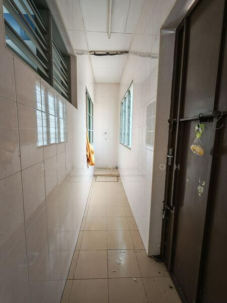 Taman Pengkalan Barat - 4