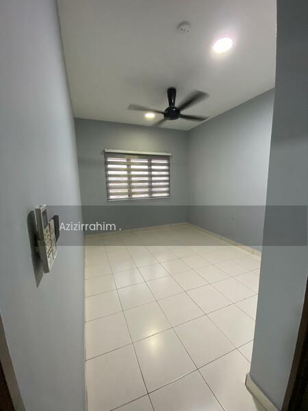 Pr1ma One @ Laman View - 3