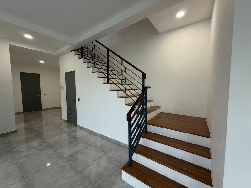 THE STRAITS VIEW RESIDENCES - 2