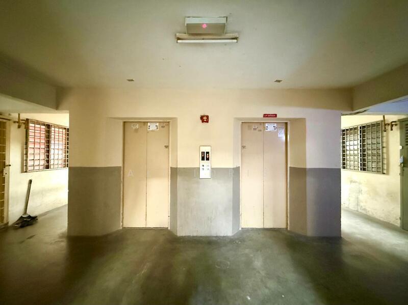 Aman Putra Apartment - 3