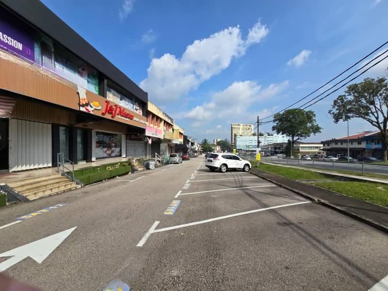 Taman Ungku Tun Aminah - 3