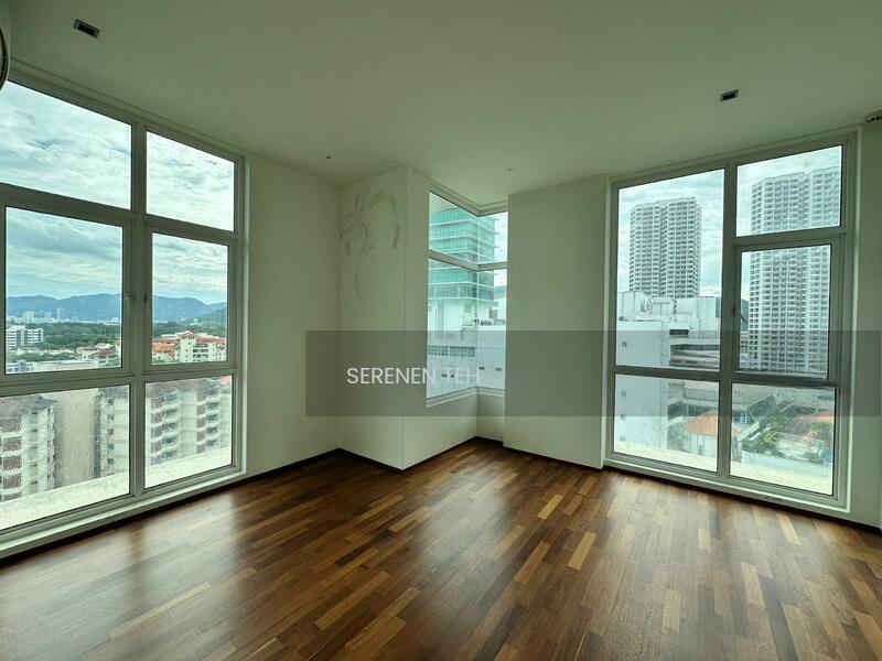 The LOOC Residence - 4