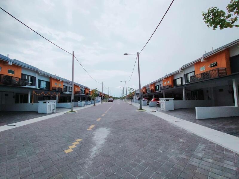 March 2026 BANK LELONG No.18, Jalan Ritma 1/7, Ritma Perdana @ LBS Alam Perdana, Bandar Puncak Alam - 3