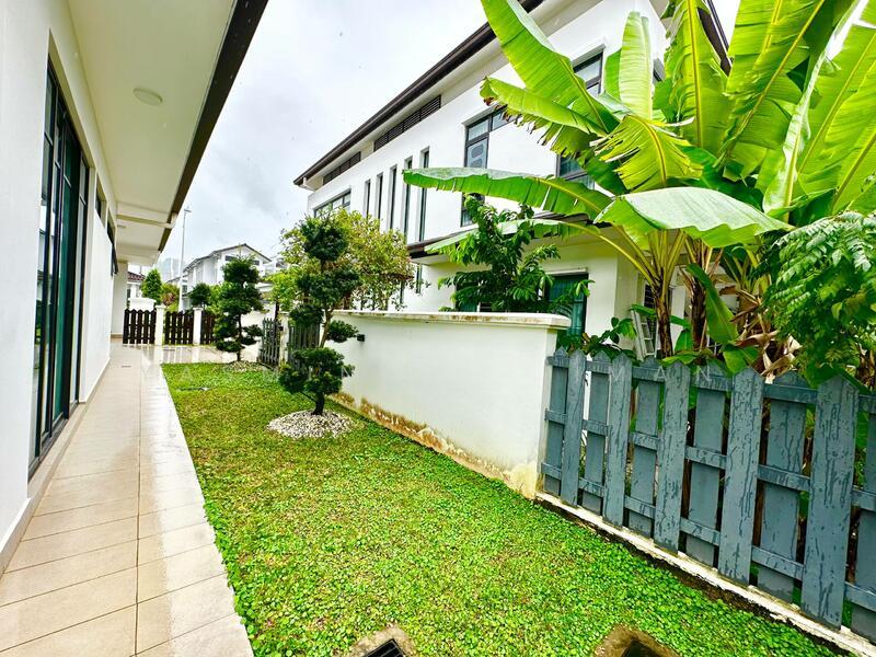 FREEHOLD Double Storey Semi Detached Eco Majestic - 2