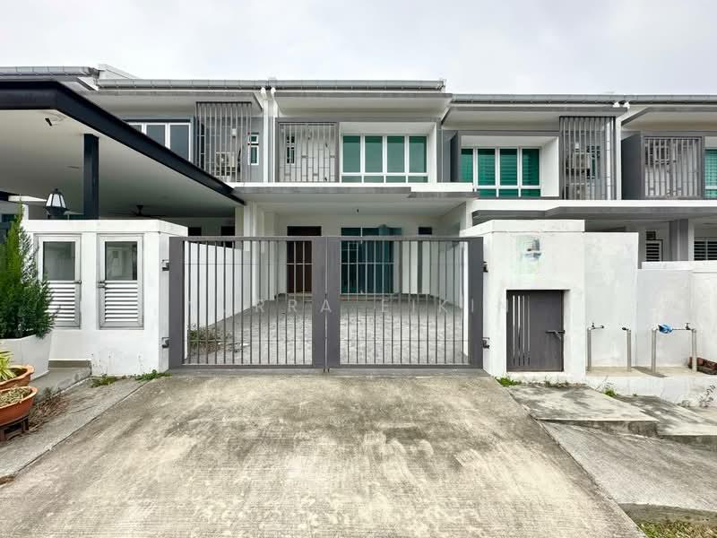 Serenia Adiva @ Serenia City - 1