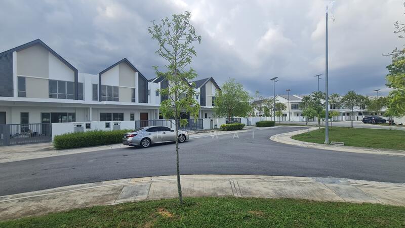 2sty 20x65,22x70,26x65,28x65,32x70,40x80,50x100,Mega Township KL South - 3