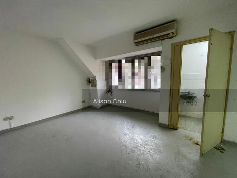 Bandar Menjalara - 4