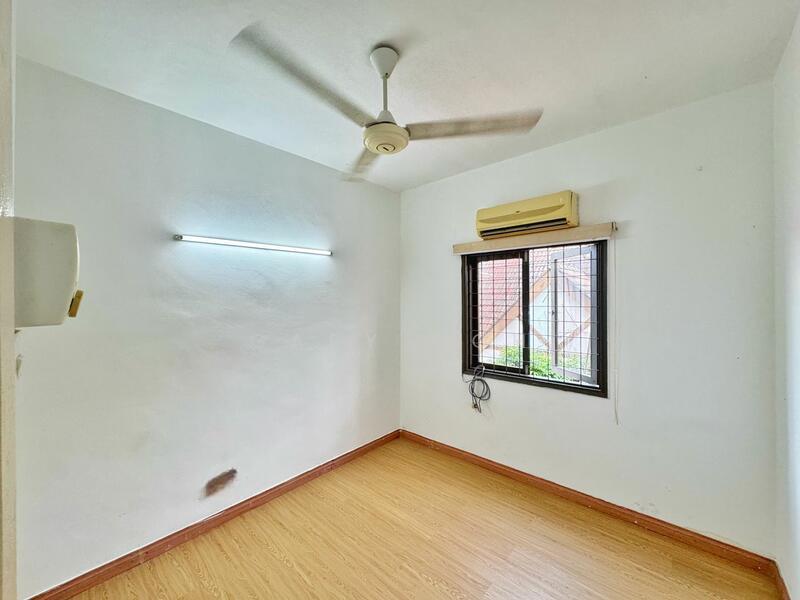 Mutiara Court - 5