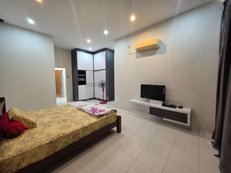 Setia Indah 10 - 2