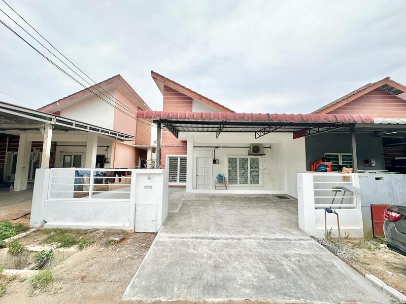 Kampung Desa Putra - 1