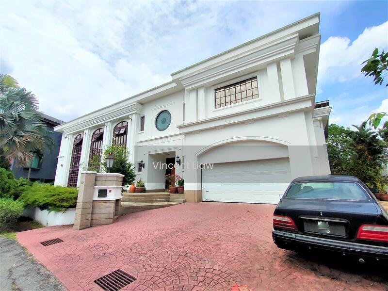 Lakeview Bungalows - 1