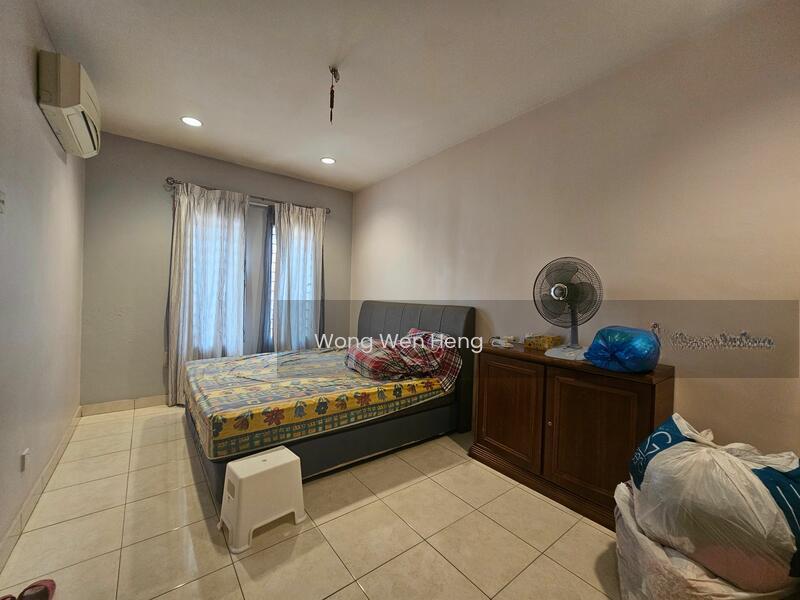 Semi-Detached House at Laman Residen Kipark Sri Utara - 1