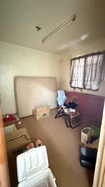 Flat Taman Ungku Tun Aminah - 3