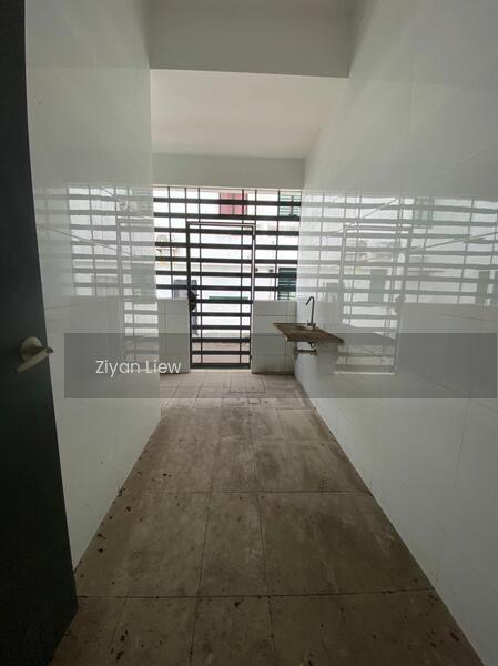 The Canal Garden South, Horizon Hills - 5