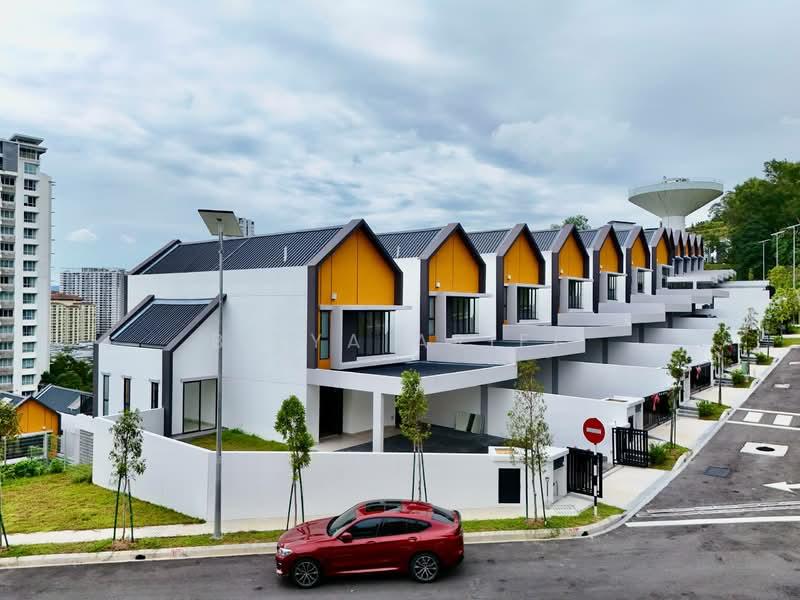 KL East : East 57 - 5