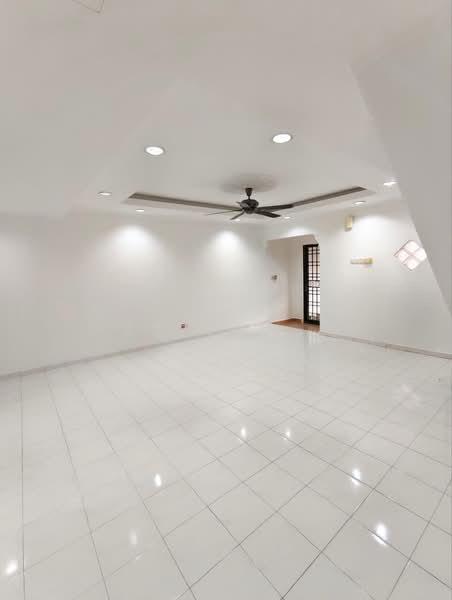 Taman Pakatan Jaya - 4