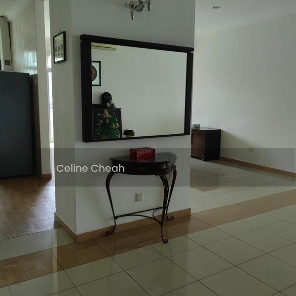 Gurney Palace - 3
