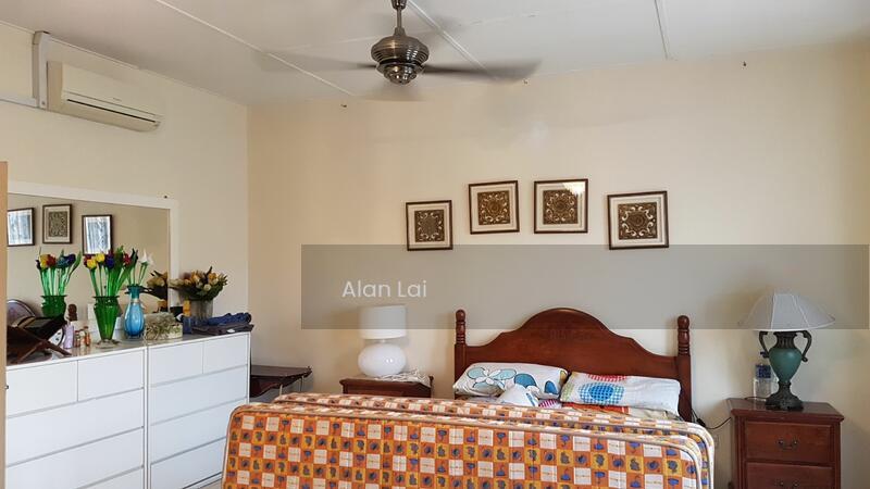 Terrace house at Puchong - 4