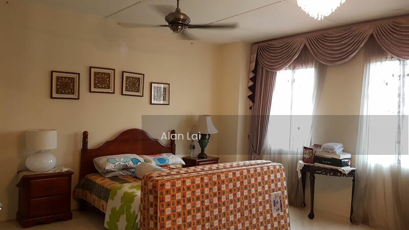 Terrace house at Puchong - 3