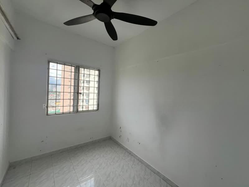 Pelangi Indah Condominium - 3