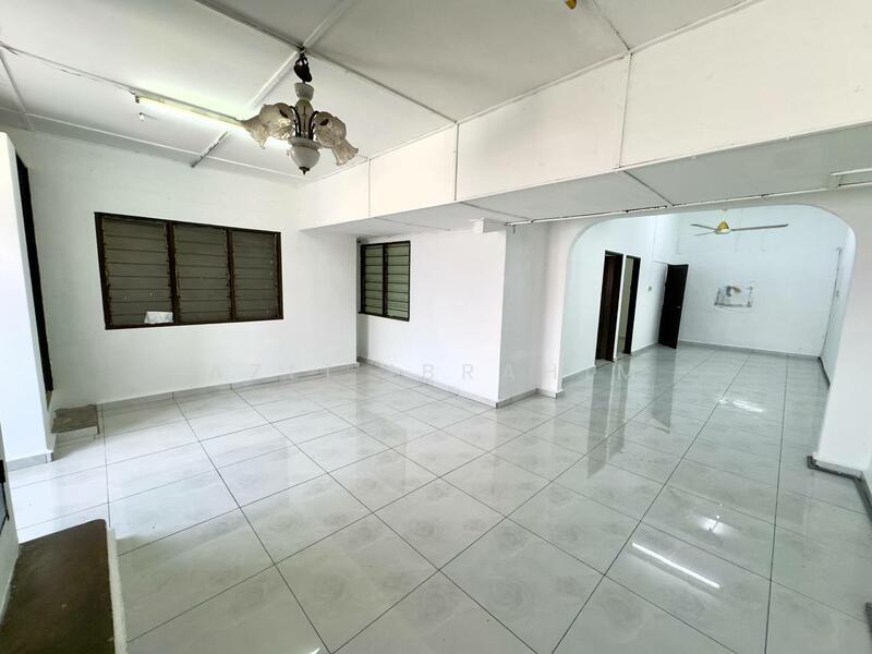 Bandar Tun Razak - 3