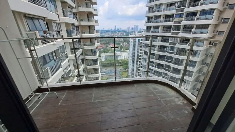 Bay Point @ Country Garden Danga Bay - 3