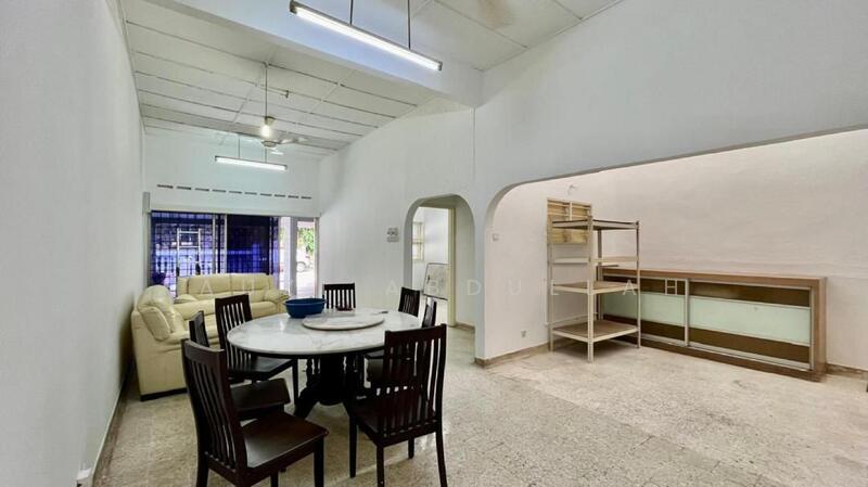 Abang Haji Openg, Taman Tun Dr Ismail - 2