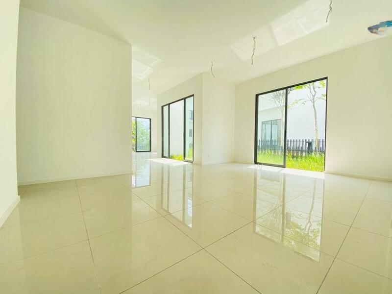 Amaryllis Taman Sari Rawang - 2