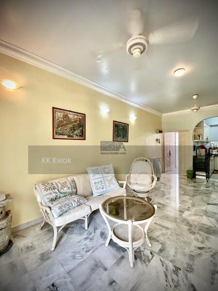 Park Avenue Apartment - 1