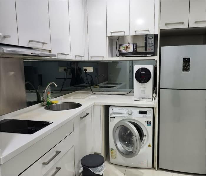 Mercu Summer Suites - 1