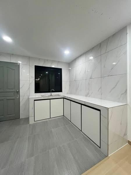 Taman Puteri Wangsa - 5