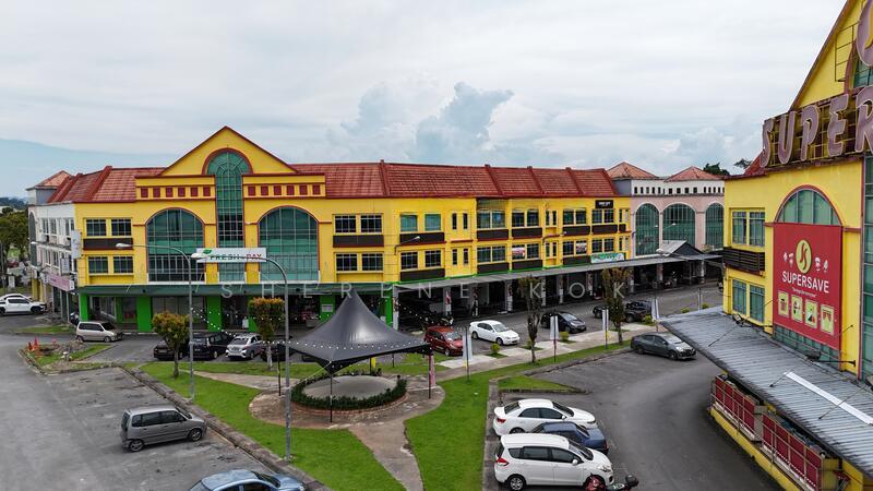 3 Storey Shop Intermediate @ M10 Commercial 10th Mile Facing Main Road - 1