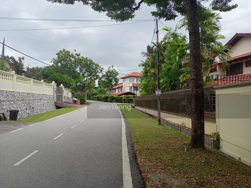 Taman Paramount - 3